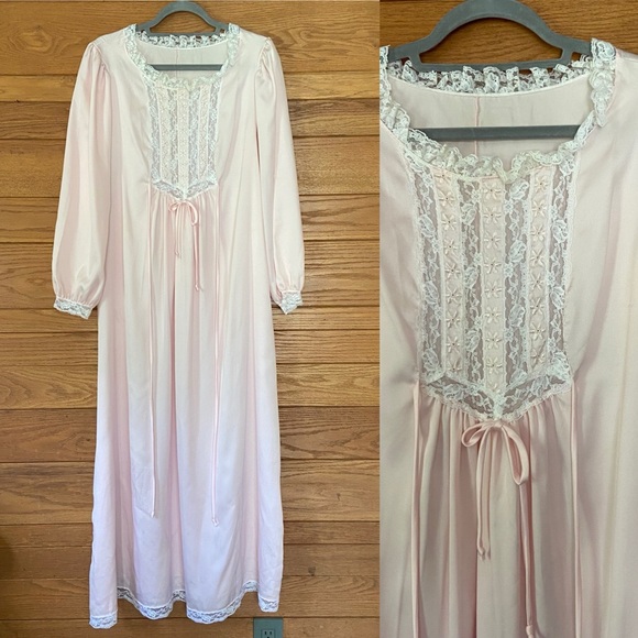 Vintage Other - Vintage 80s pink lace trim ruffle long sleeve nightgown